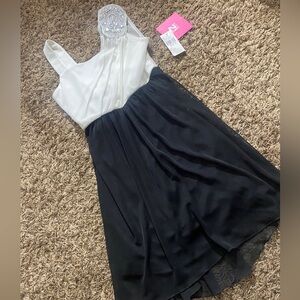 IZ Byer California Size 8 Girls Black And Ivory Dress